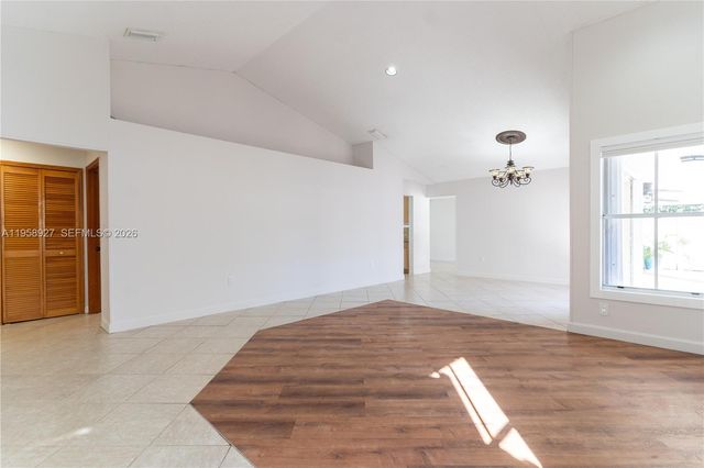 933 NW 133rd Ct, Miami, FL 33182