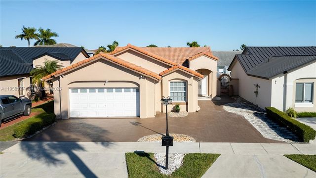 933 NW 133rd Ct, Miami, FL 33182