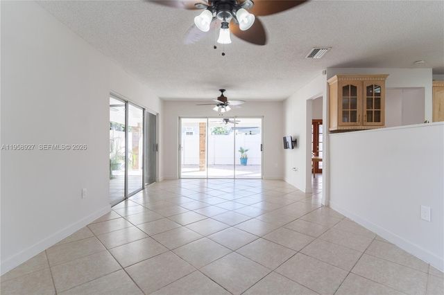 933 NW 133rd Ct, Miami, FL 33182