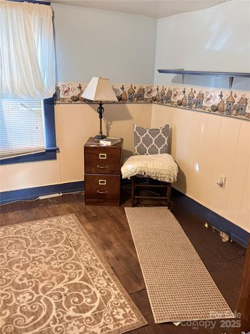 54 SchoolHouse Drive, Canton, NC 28716