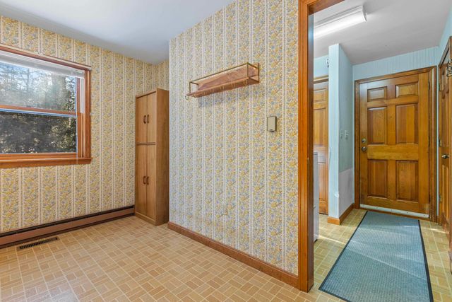 26 Emily Lane, Newbury, NH 03255