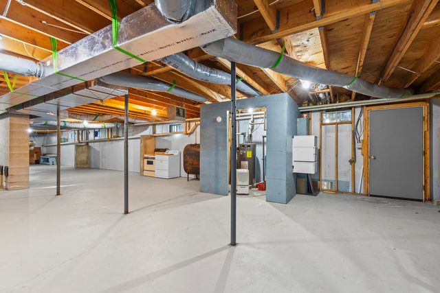 26 Emily Lane, Newbury, NH 03255