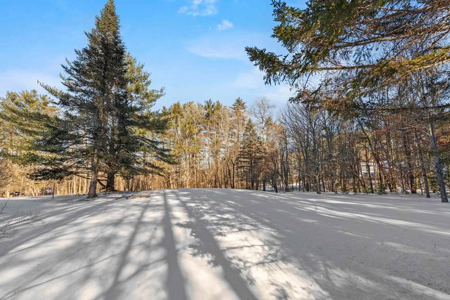 26 Emily Lane, Newbury, NH 03255