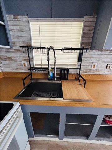 3798 NE 60TH COURT, Silver Springs, FL 34488