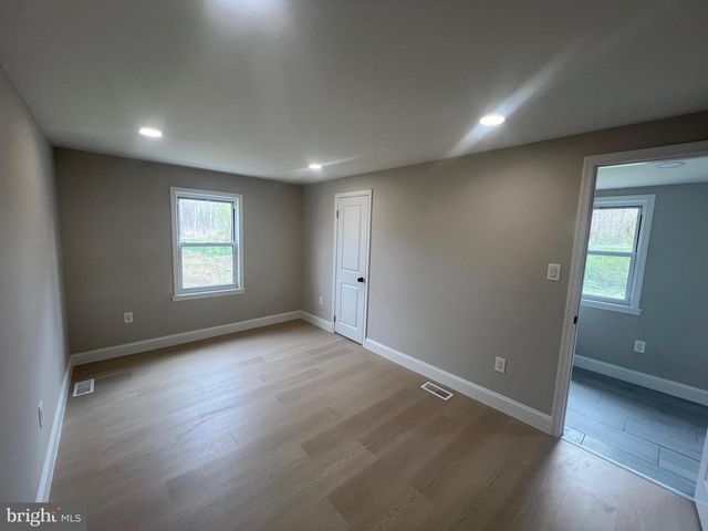 147 FURSIN AVE, Buena, NJ 08310