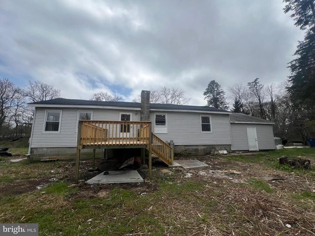 147 FURSIN AVE, Buena, NJ 08310