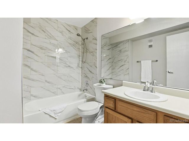 400 Zang St 1-107, Lakewood, CO 80228