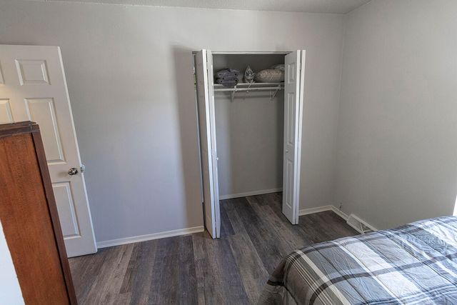 201 WHEATON CT, Columbia, MO 65203