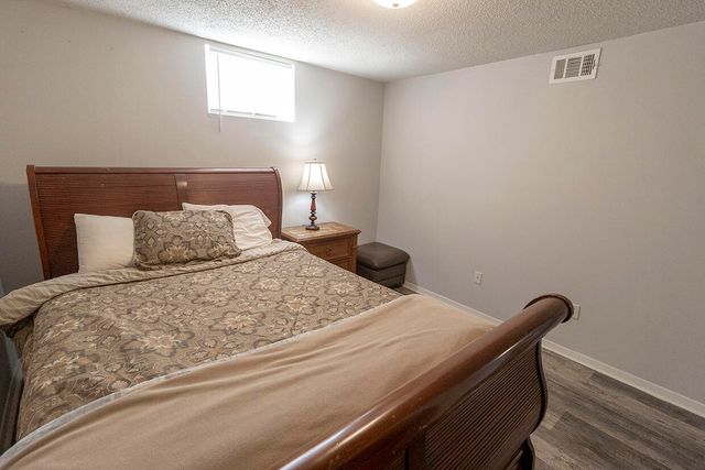 201 WHEATON CT, Columbia, MO 65203