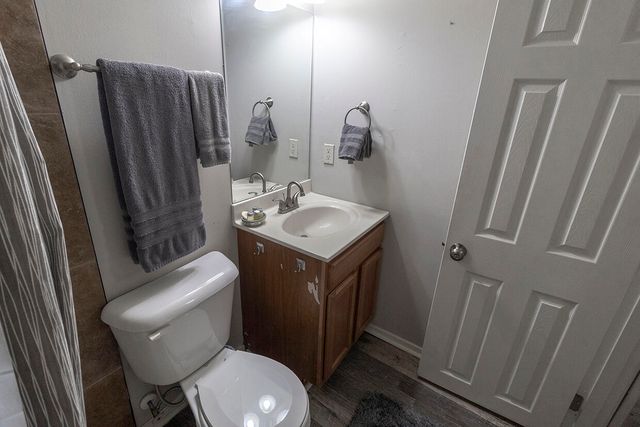 201 WHEATON CT, Columbia, MO 65203