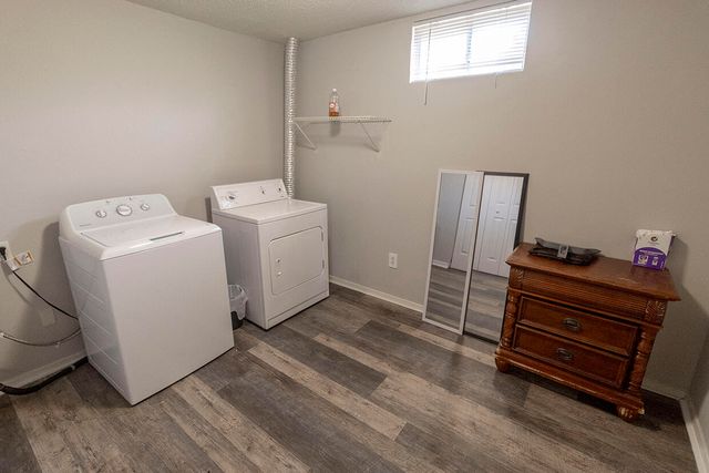 201 WHEATON CT, Columbia, MO 65203