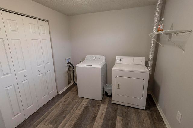 201 WHEATON CT, Columbia, MO 65203