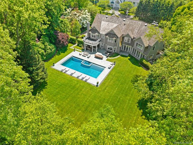 35 Eton Road, Scarsdale, NY 10583