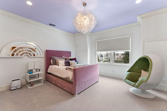 35 Eton Road, Scarsdale, NY 10583