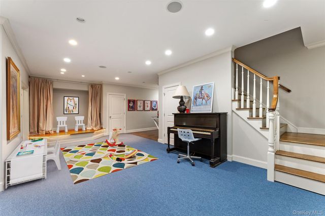 35 Eton Road, Scarsdale, NY 10583