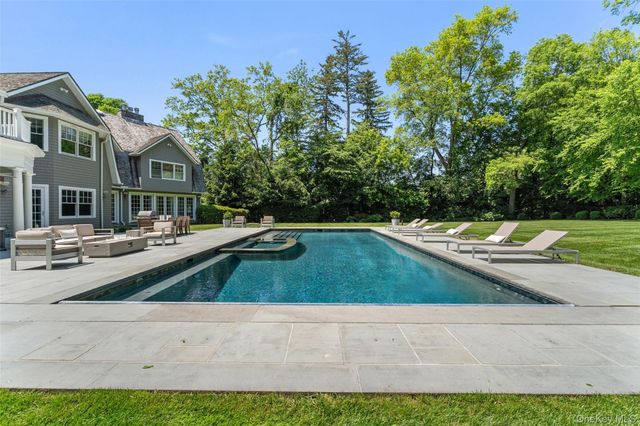 35 Eton Road, Scarsdale, NY 10583