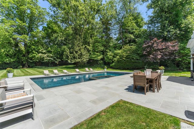 35 Eton Road, Scarsdale, NY 10583