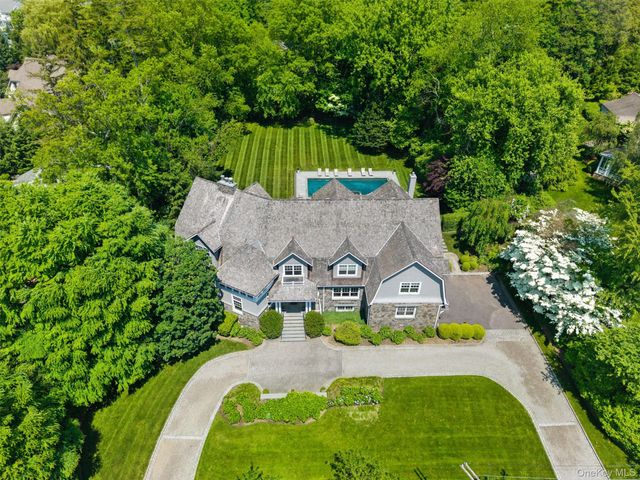35 Eton Road, Scarsdale, NY 10583
