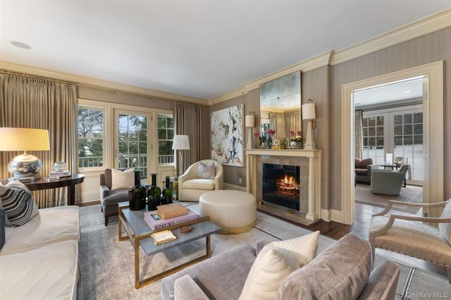 35 Eton Road, Scarsdale, NY 10583