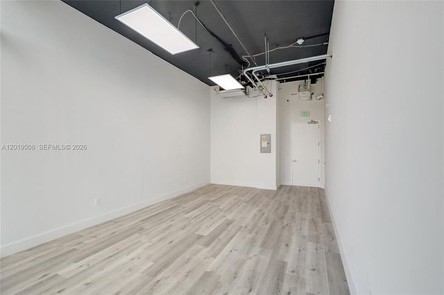 21290 Biscayne 205 205, Aventura, FL 33180