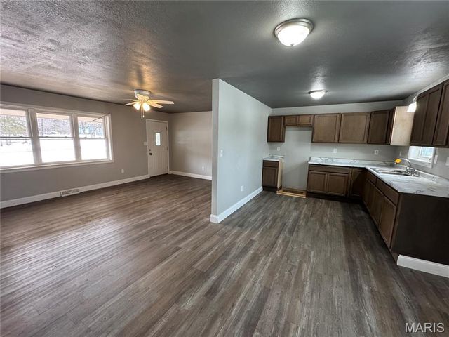 2680 Ripley 142E-20, Doniphan, MO 63935