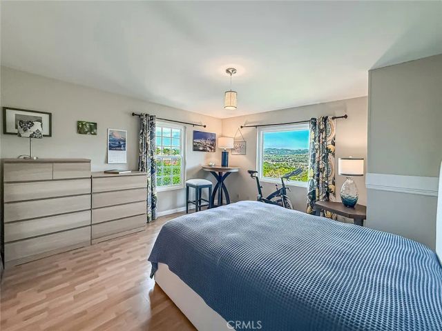 1059 Alta Vista, Simi Valley, CA 93063