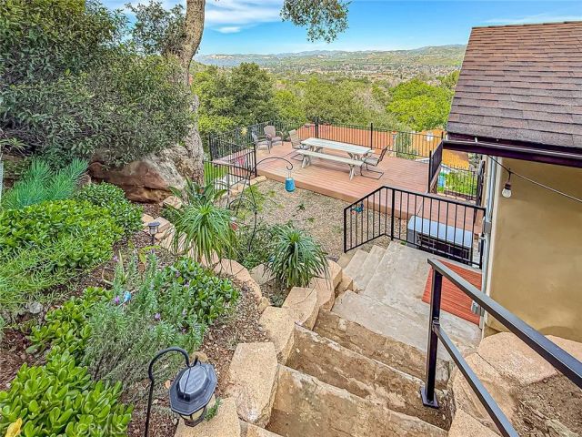 1059 Alta Vista, Simi Valley, CA 93063