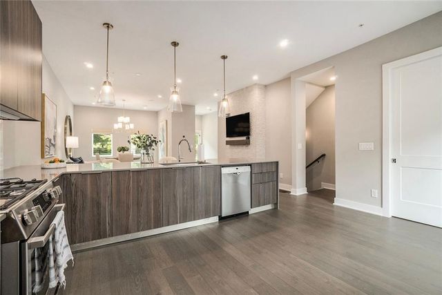 1099 North NE Avenue 14, Atlanta, GA 30307