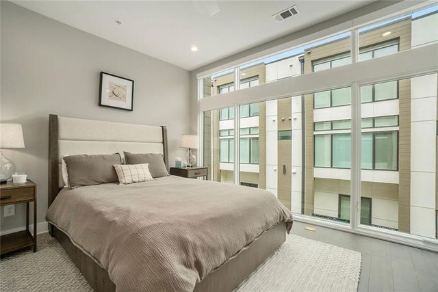 1099 North NE Avenue 14, Atlanta, GA 30307