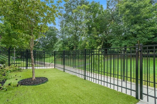 1099 North NE Avenue 14, Atlanta, GA 30307