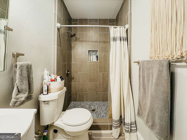 195 W Hightower Trail, Social Circle, GA 30025