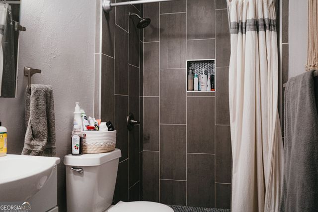 195 W Hightower Trail, Social Circle, GA 30025