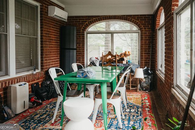 195 W Hightower Trail, Social Circle, GA 30025