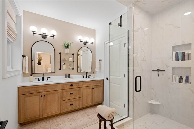 423 Magnolia Dr, Peters Twp, PA 15367