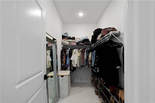 423 Magnolia Dr, Peters Twp, PA 15367