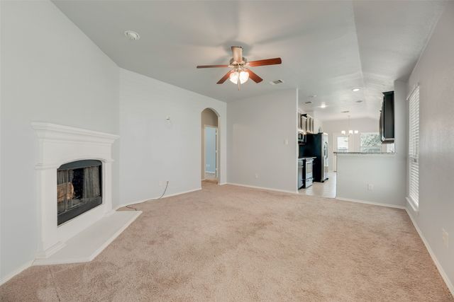 8829 Deadwood Lane, Aubrey, TX 76227