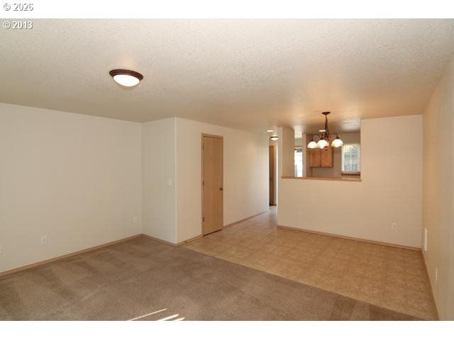 1552 E 3RD St, Newberg, OR 97132