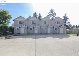 1552 E 3RD St, Newberg, OR 97132