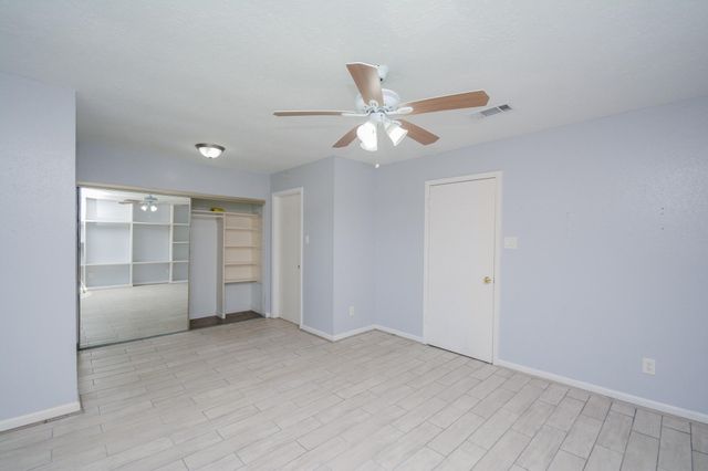 2308 Gunston Ct, Sugar Land, TX 77479