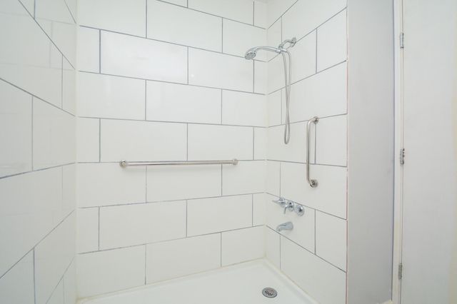 2308 Gunston Ct, Sugar Land, TX 77479