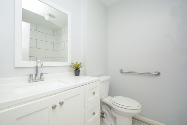 2308 Gunston Ct, Sugar Land, TX 77479