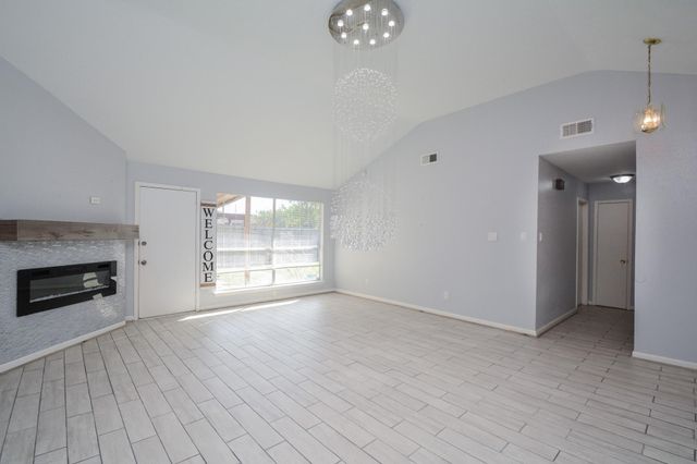 2308 Gunston Ct, Sugar Land, TX 77479