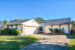2308 Gunston Ct, Sugar Land, TX 77479