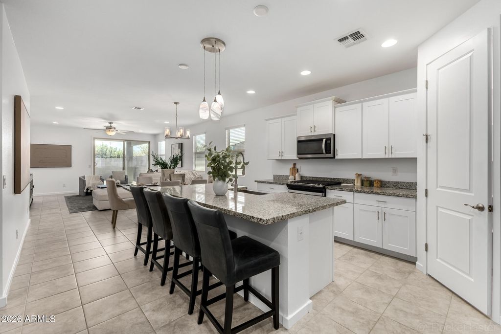 Image 14 of property listing at 12655 W COUNTRY CLUB Trail, Sun City West, AZ 85375