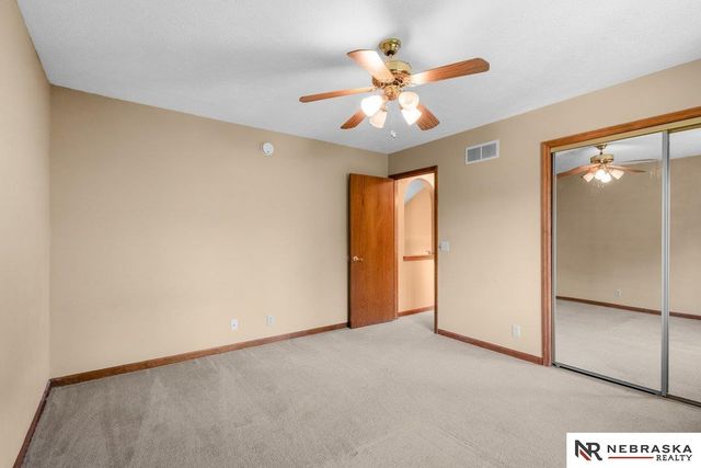 8924 N 83rd Avenue, Omaha, NE 68122