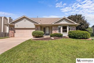 8924 N 83rd Avenue, Omaha, NE 68122