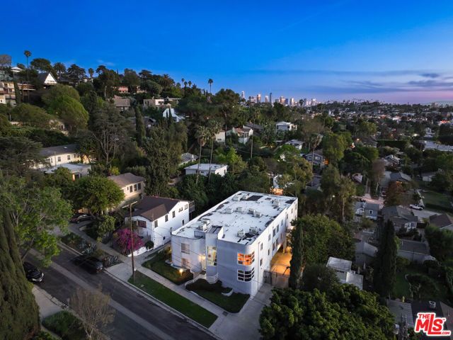 4018 Camero Avenue, Los Angeles, CA 90027