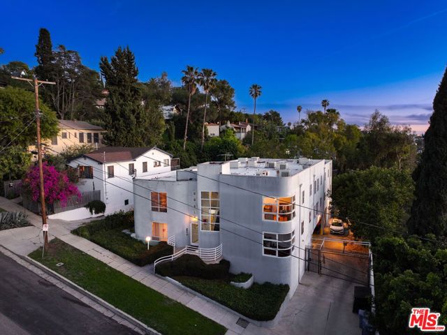 4018 Camero Avenue, Los Angeles, CA 90027
