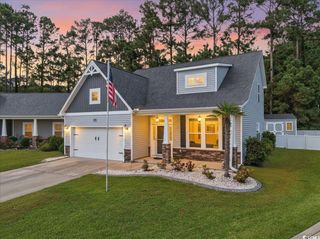 190 Palmetto Green Dr., Longs, SC 29568