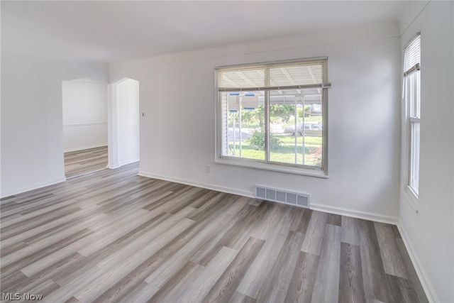 5410 Renwood Drive, Parma, OH 44129